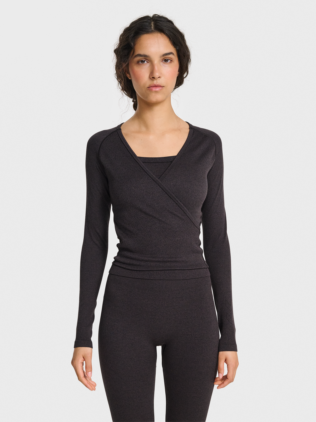 hmlYOGA SEAMLESS RIB T-SHIRT L/S