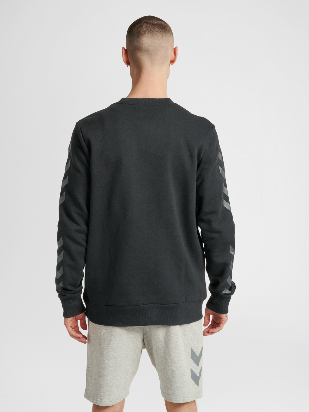 hmlLEGACY CHEVRON SWEATSHIRT