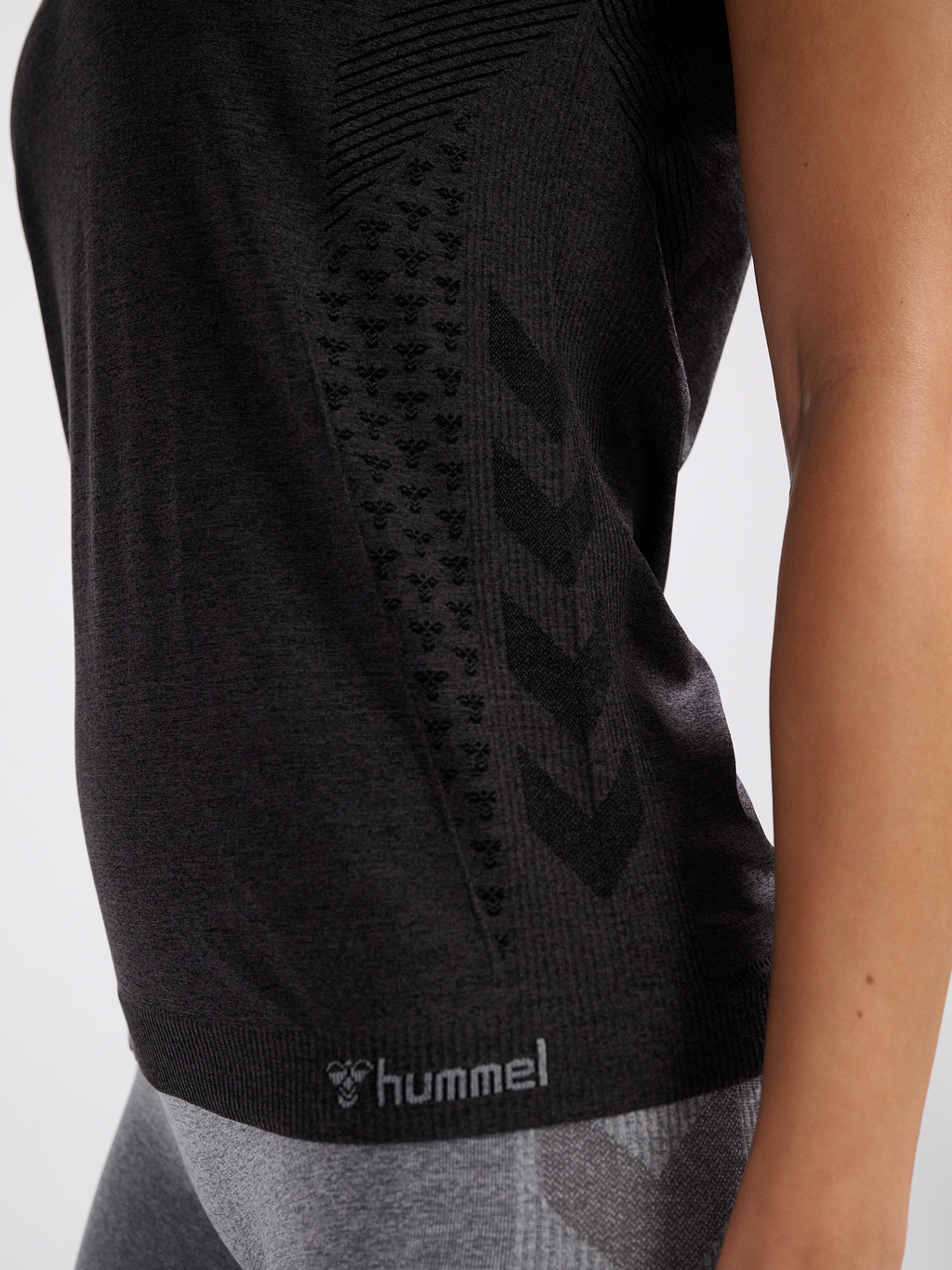 hmlCI SEAMLESS T-SHIRT