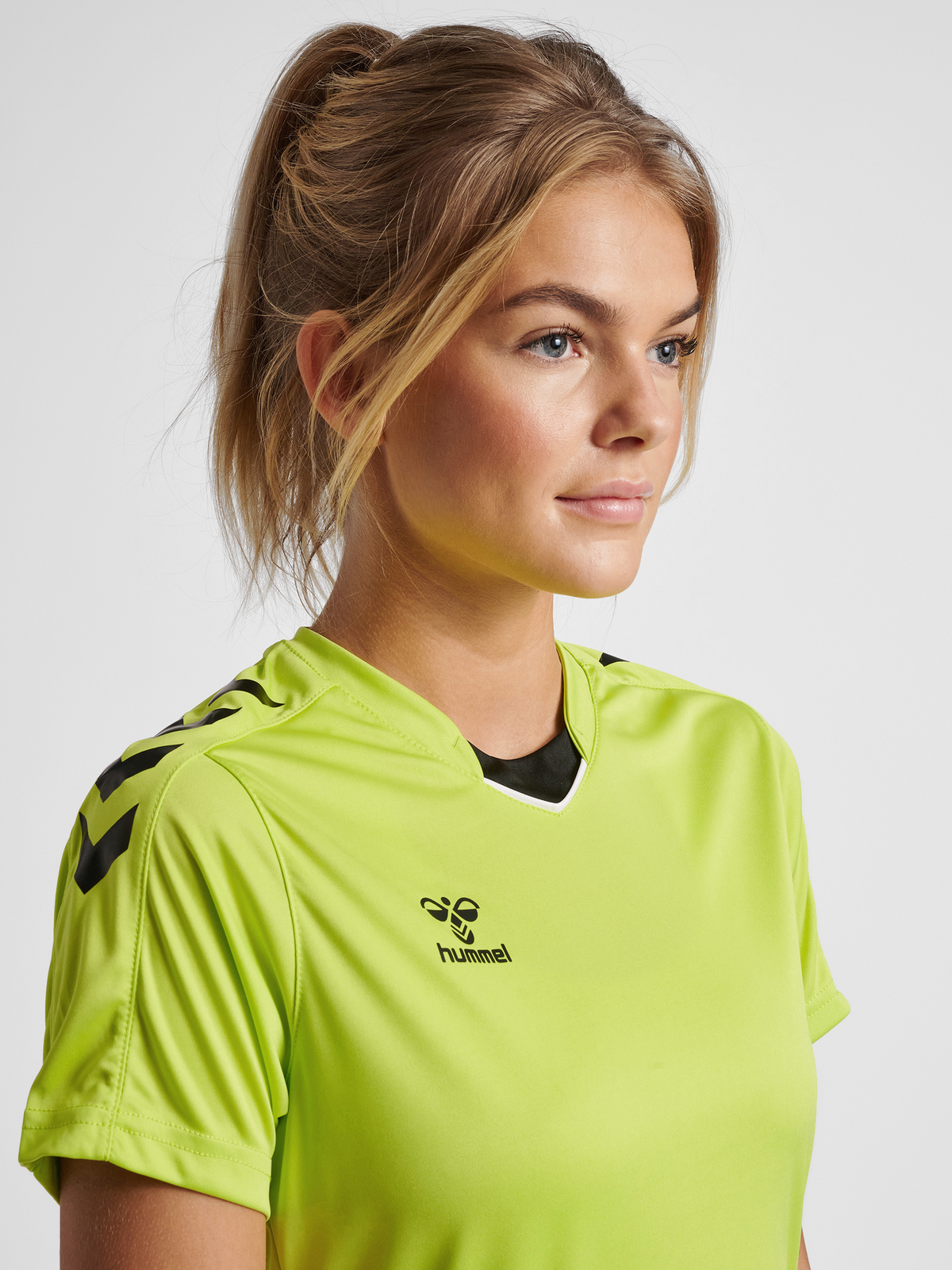 hmlCORE XK POLY JERSEY S/S WOMAN