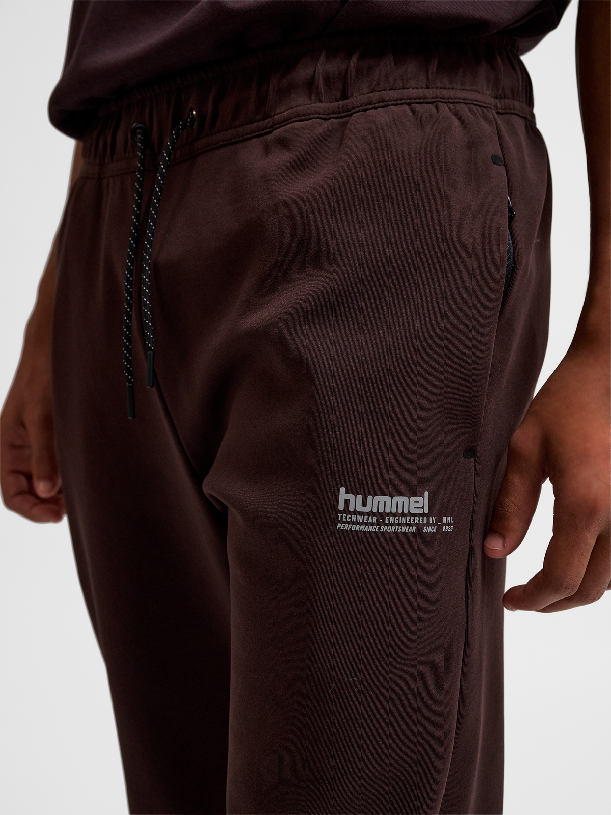 hmlTECH FLEECE REGULAR PANTS