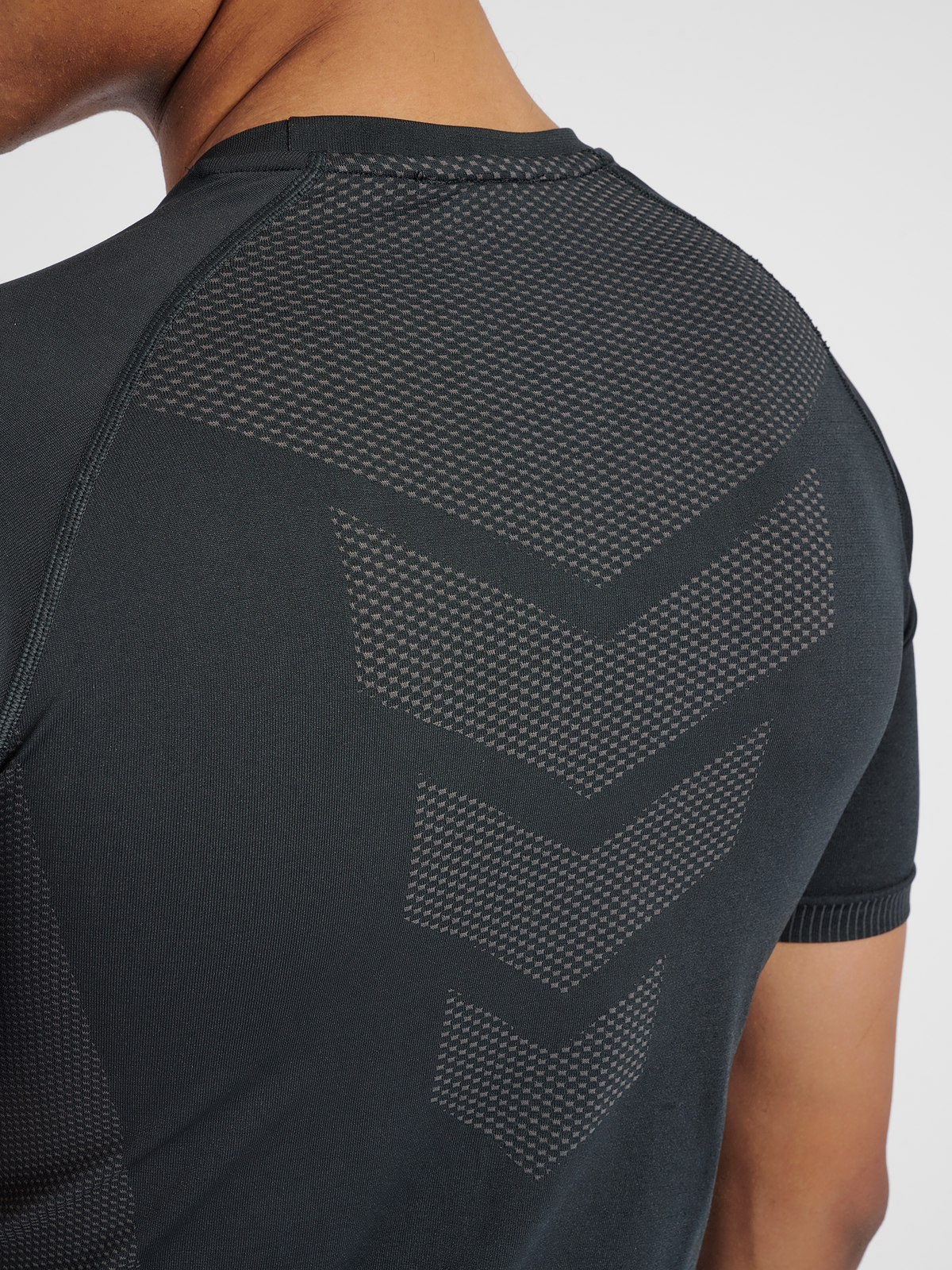 hmlAUTHENTIC PRO SEAMLESS JERS S/S