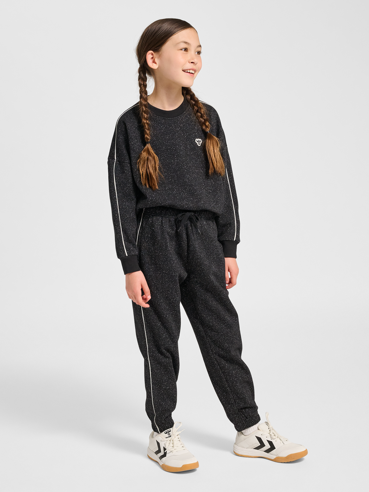 hmlJR LOOSE GLITTER SWEATPANT