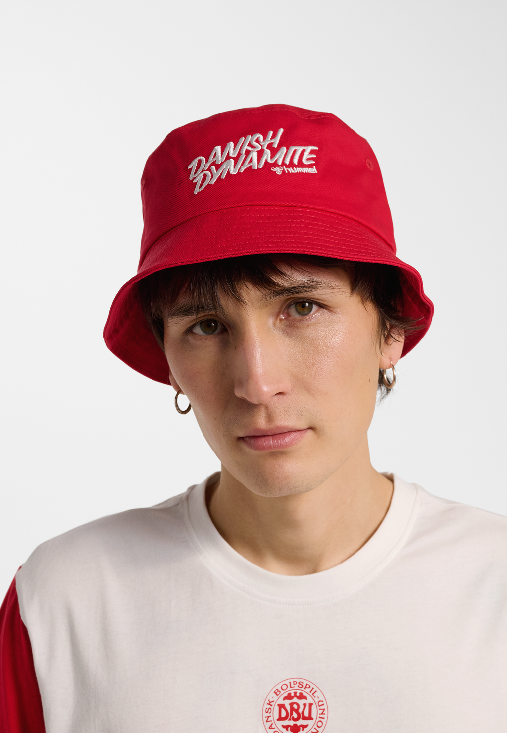 DBU 26 FAN DYNAMITE BUCKET HAT
