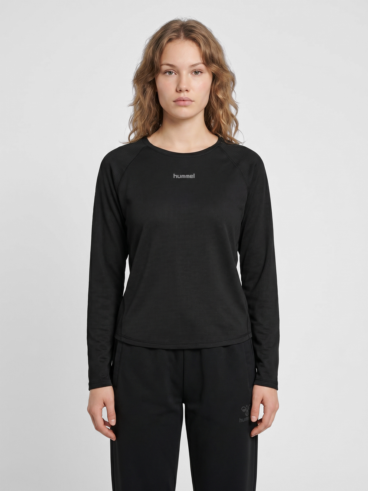 hmlMOMENTUM W T-SHIRT L/S
