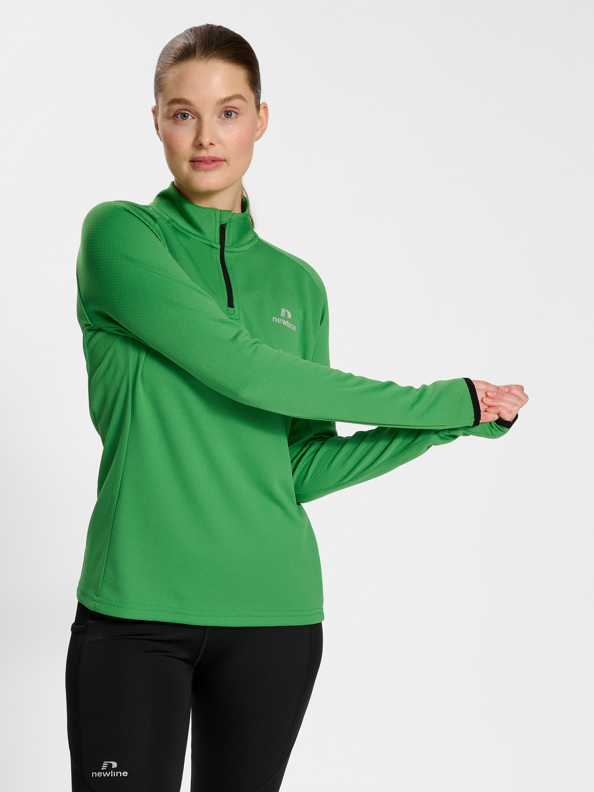 nwlPHOENIX 1/2 ZIP L/S WOMAN
