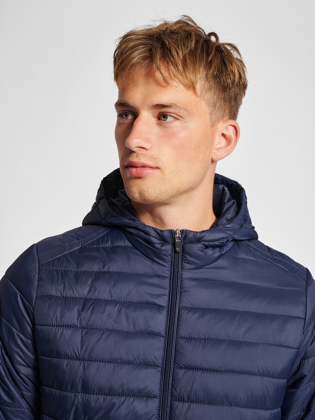 hmlRED QUILTED HOOD JACKET