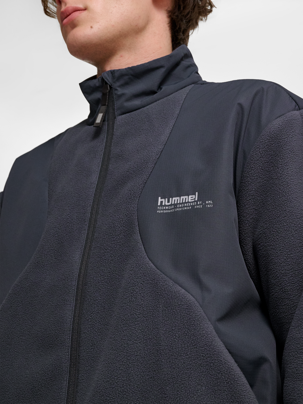 hmlHYBRID FLEECE JACKET