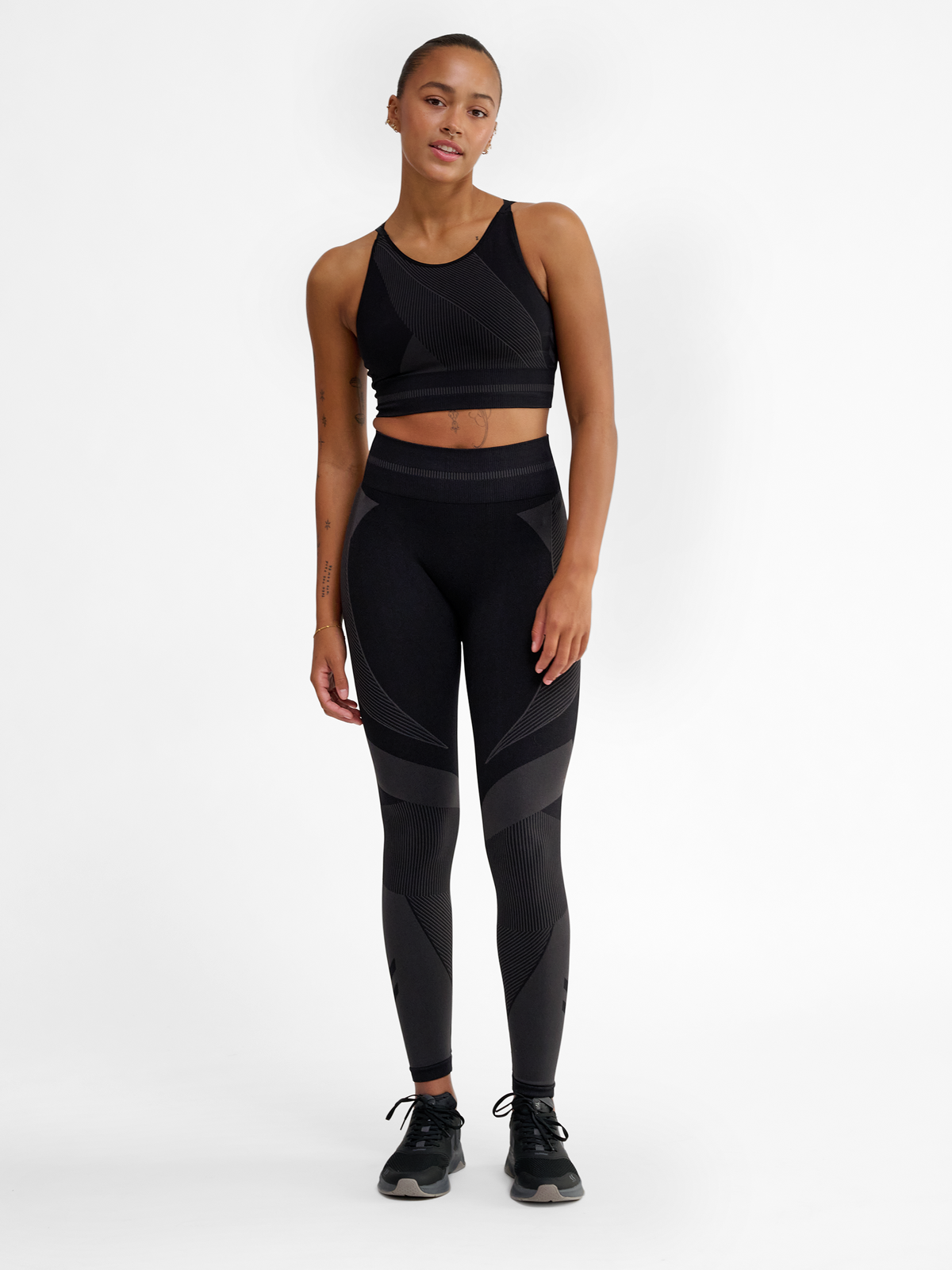 hmlUNITY SEAMLESS BRA