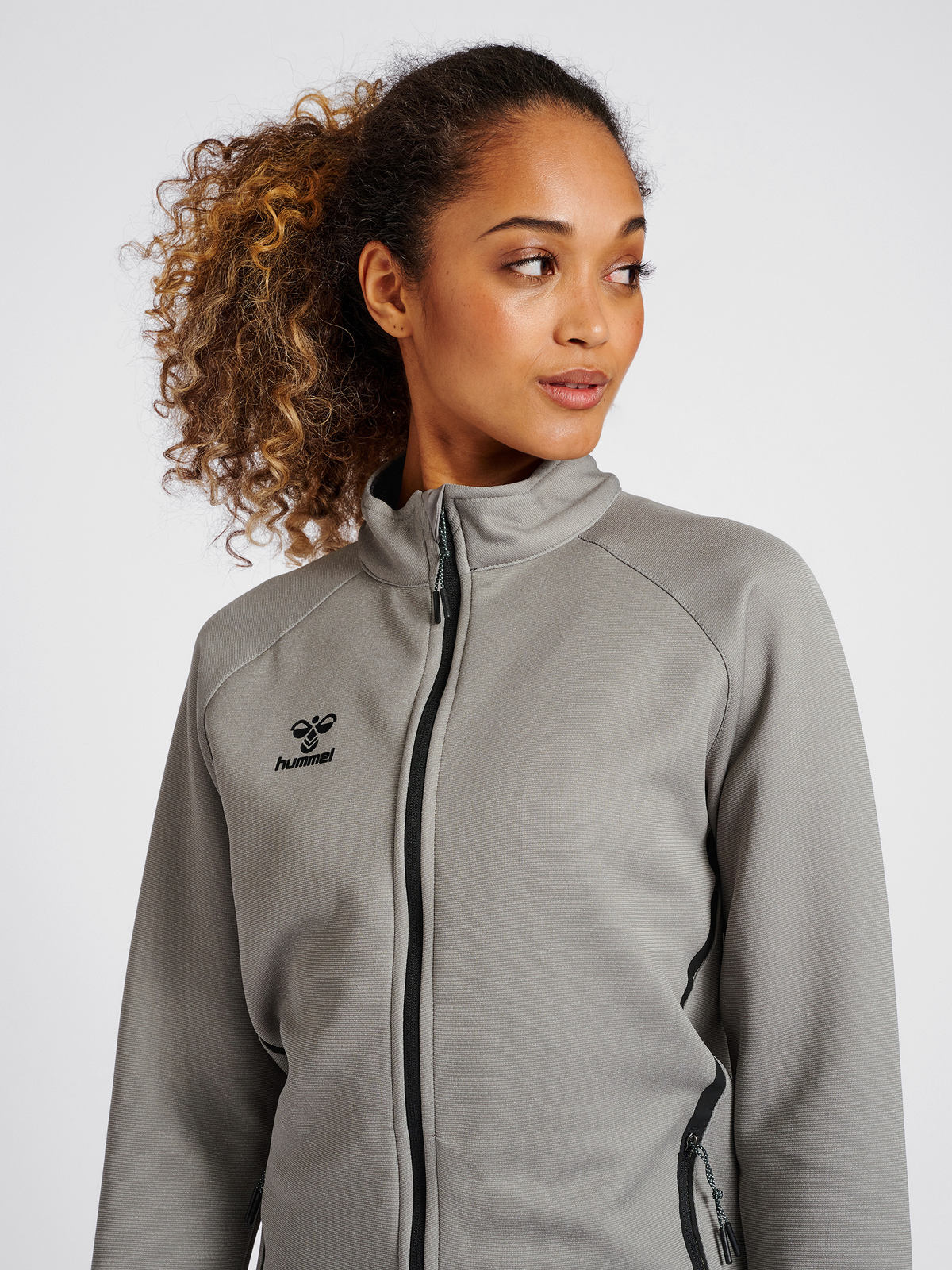 hmlCIMA XK ZIP JACKET WOMAN