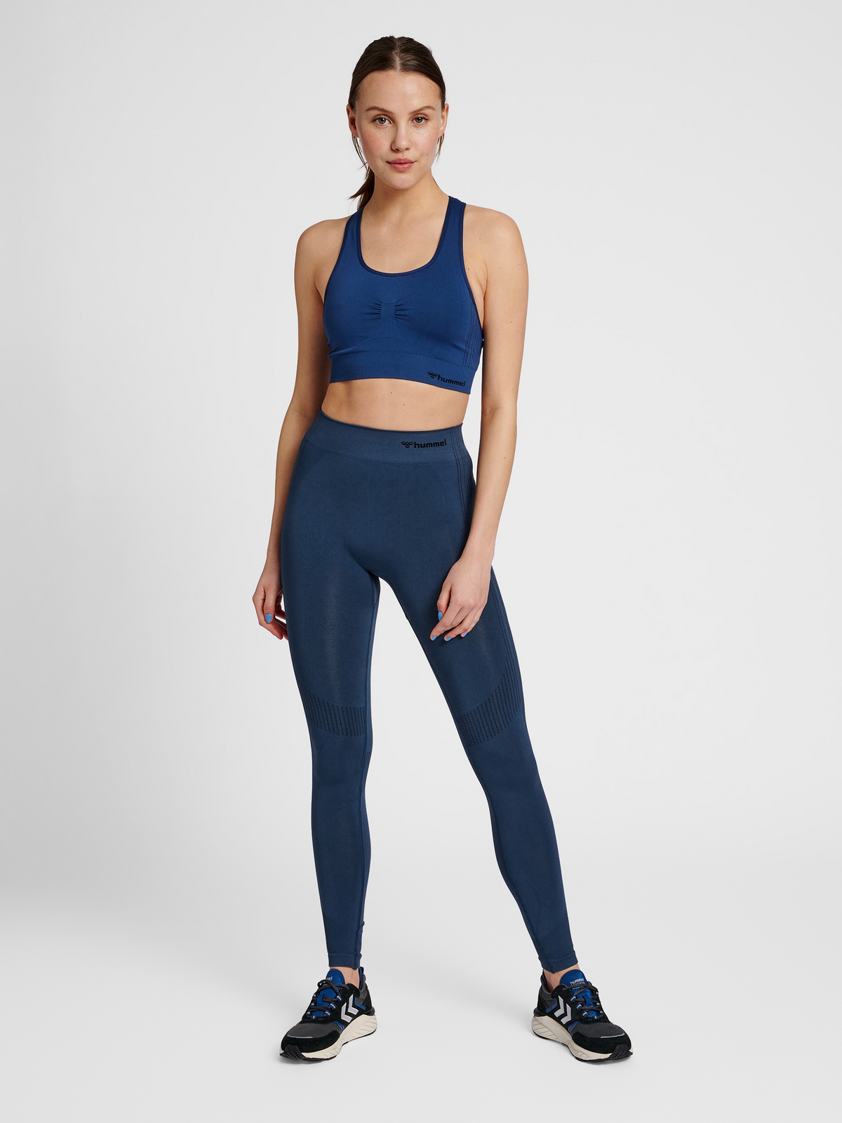 hmlMT SHAPING SEAMLESS MW TIGHTS