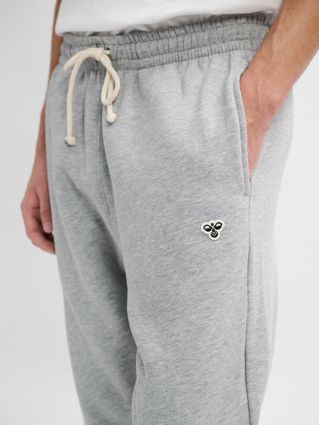 hmlREGULAR SWEATPANT BEE