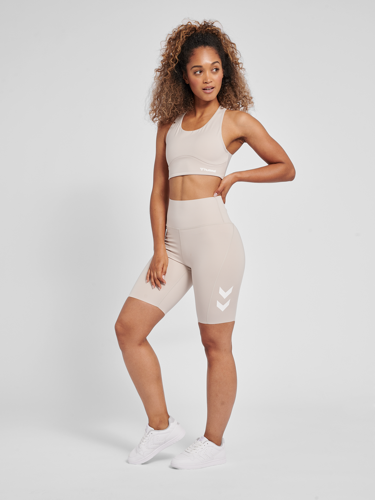hmlMT GRACE HW TIGHT SHORTS