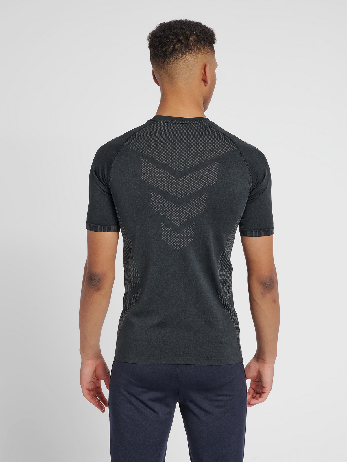 hmlAUTHENTIC PRO SEAMLESS JERS S/S