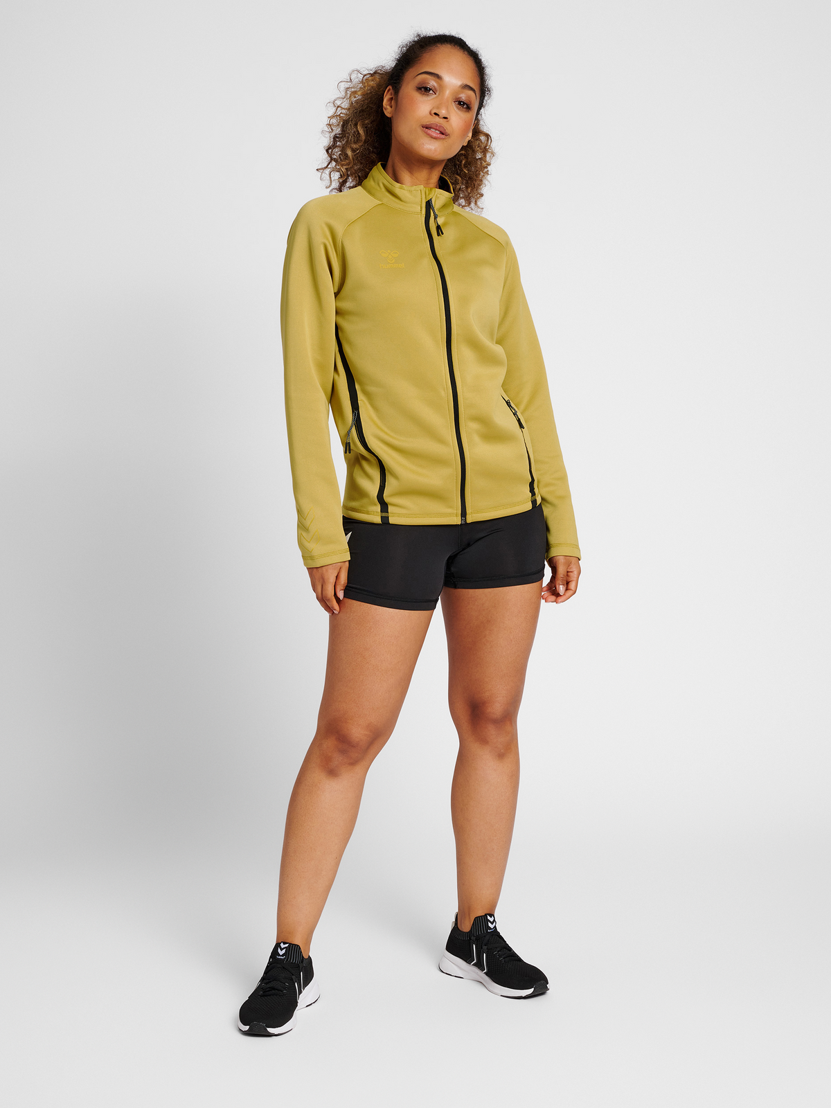 hmlCIMA XK ZIP JACKET WOMAN