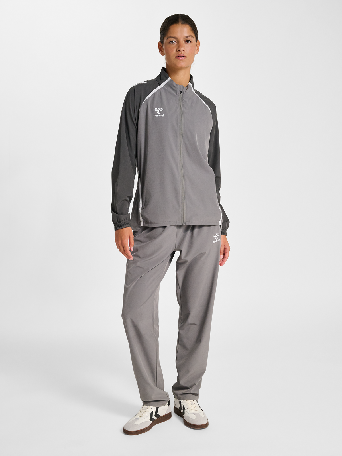 hmlLEAD 2.0  WOVEN JACKET WOMAN