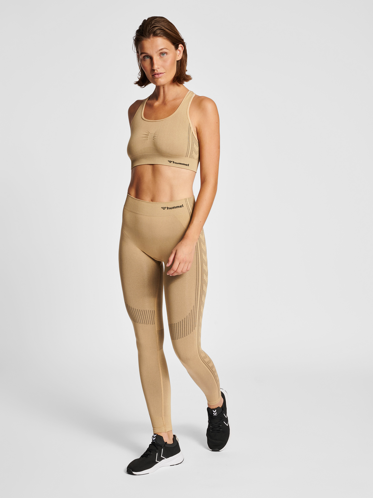 hmlMT SHAPING SEAMLESS MW TIGHTS