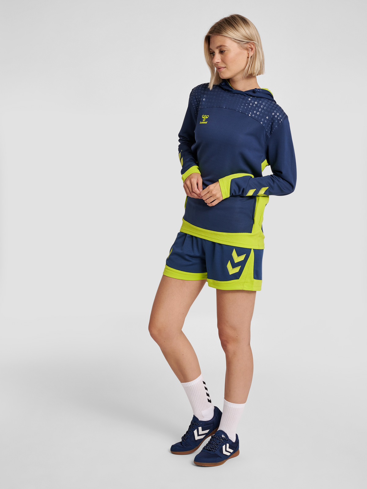 hmlLEAD WOMEN POLY HOODIE
