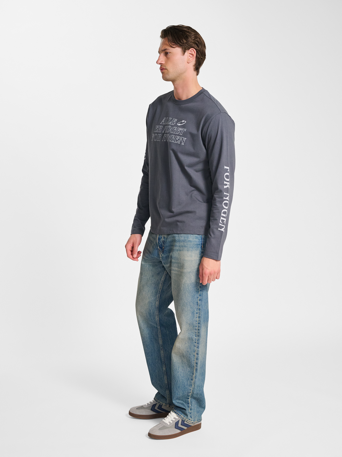 hmlPLADSTILFORSKELLE 25 T-SHIRT L/S