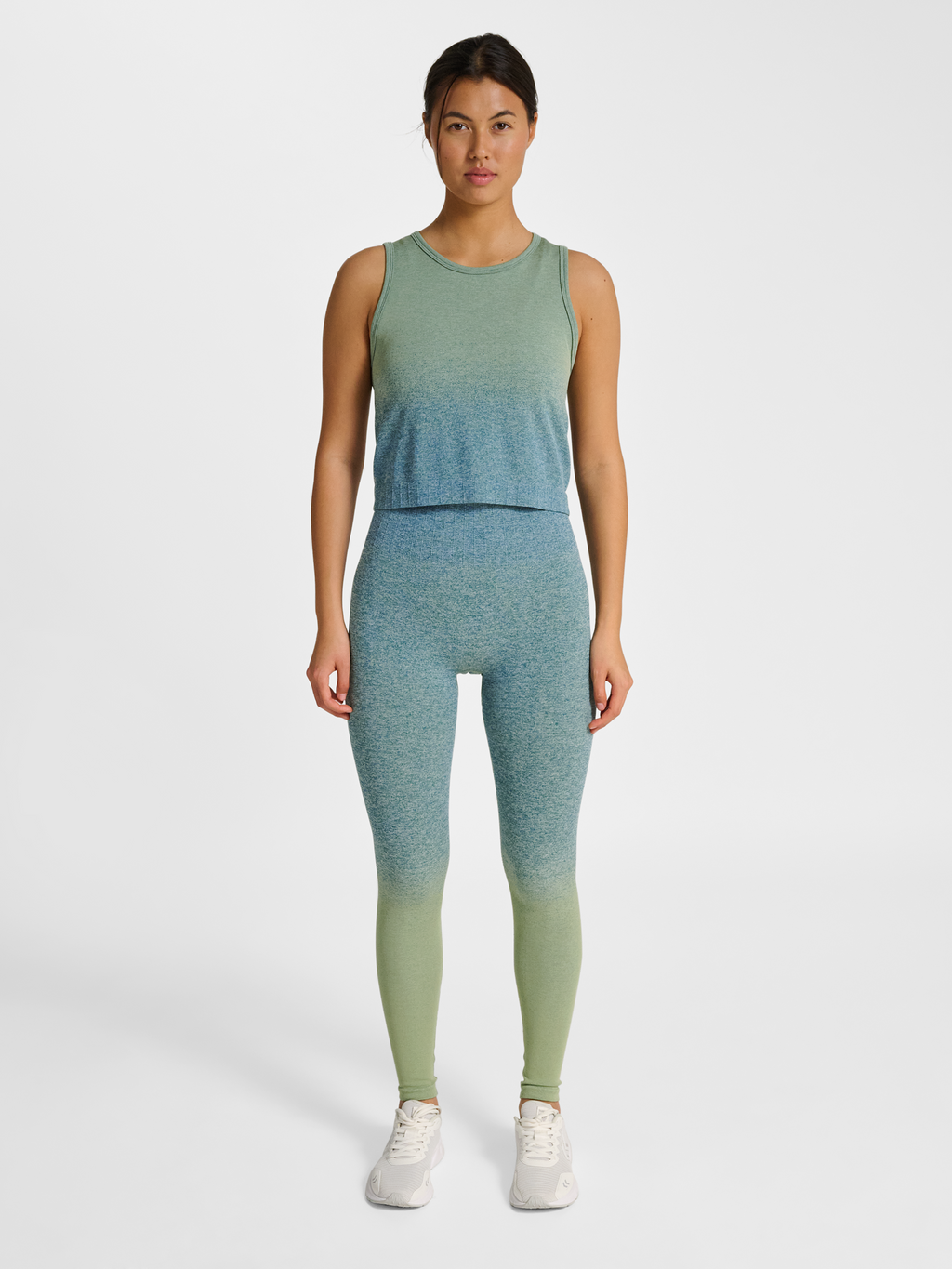 hmlYOGA SEAMLESS GRADIENT CROP TOP