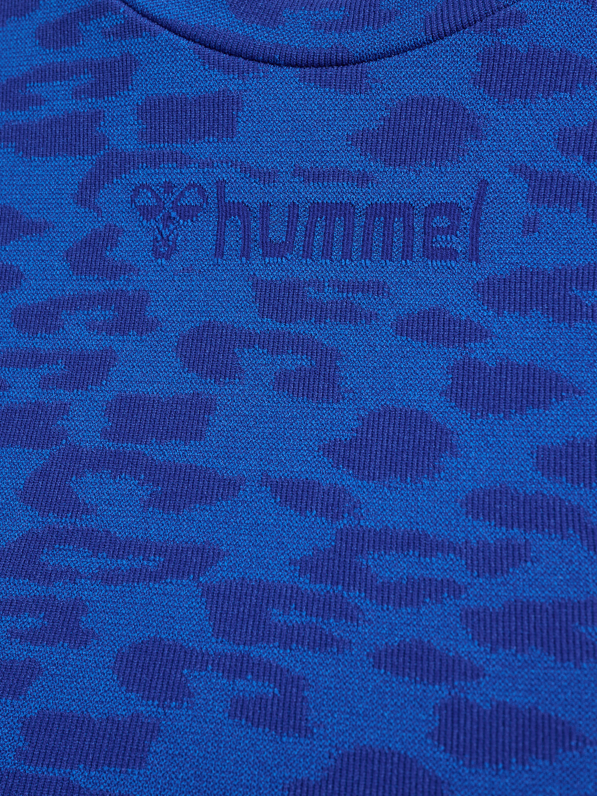 hmlMT LEO SEAMLESS CROP T-SHIRT L/S