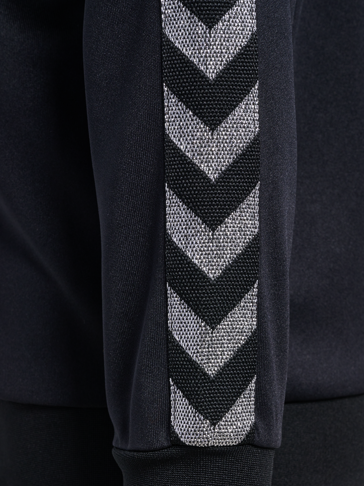 hmlNOMA ZIP JACKET