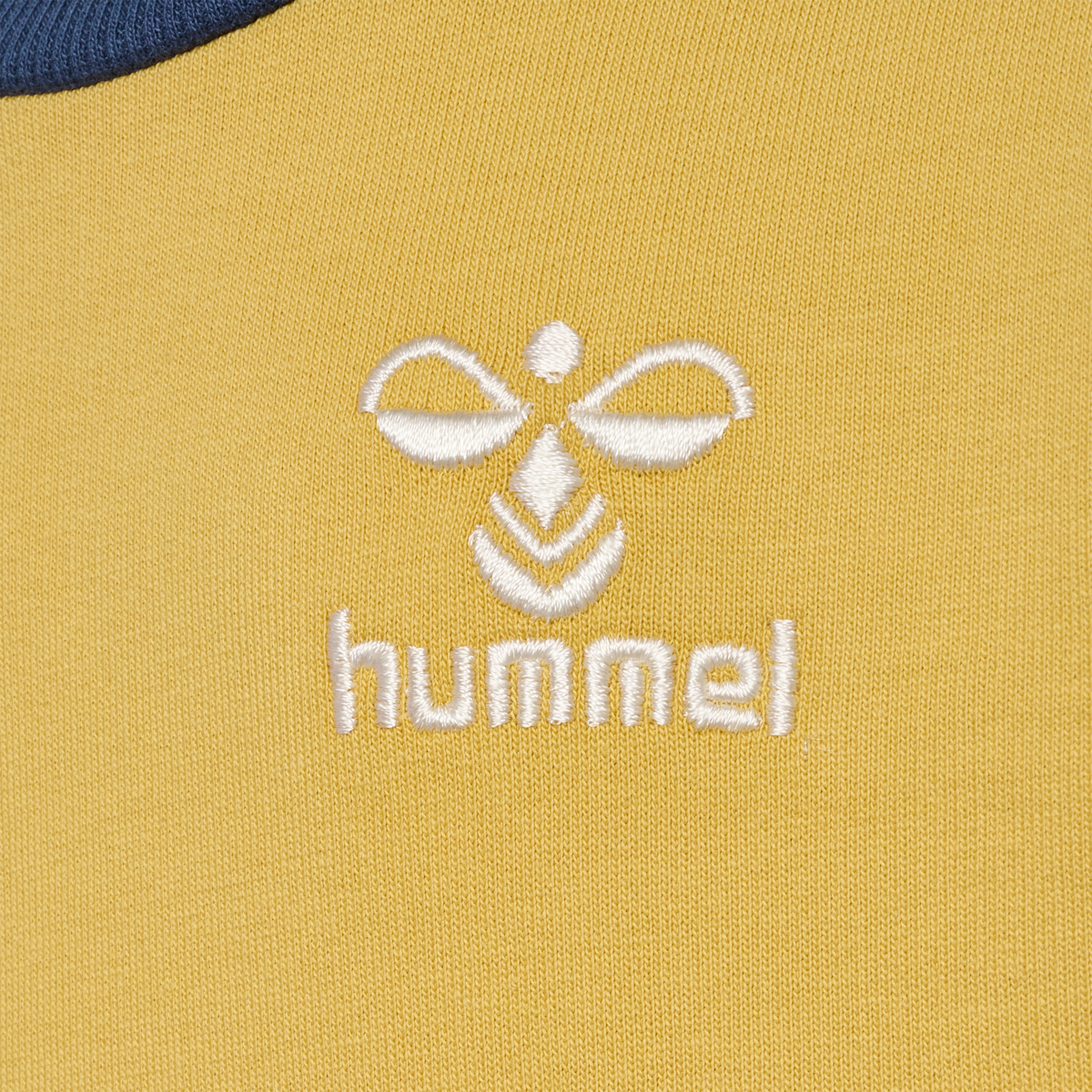 hmlHAPPY NOW SWEATSHIRT