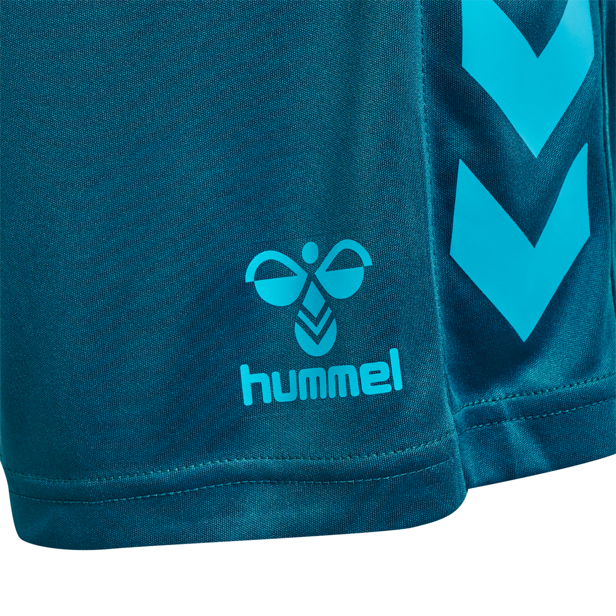 hmlCORE XK POLY SHORTS