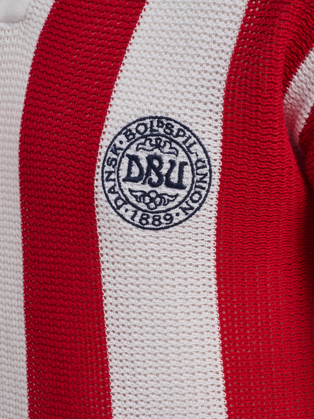 DBU 26 FAN KNIT PULLOVER