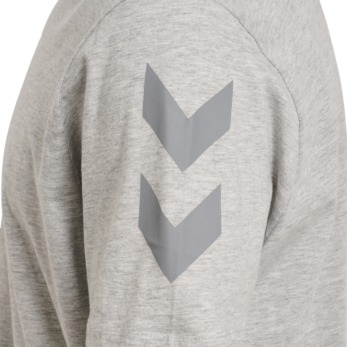 hmlLEGACY CHEVRON T-SHIRT