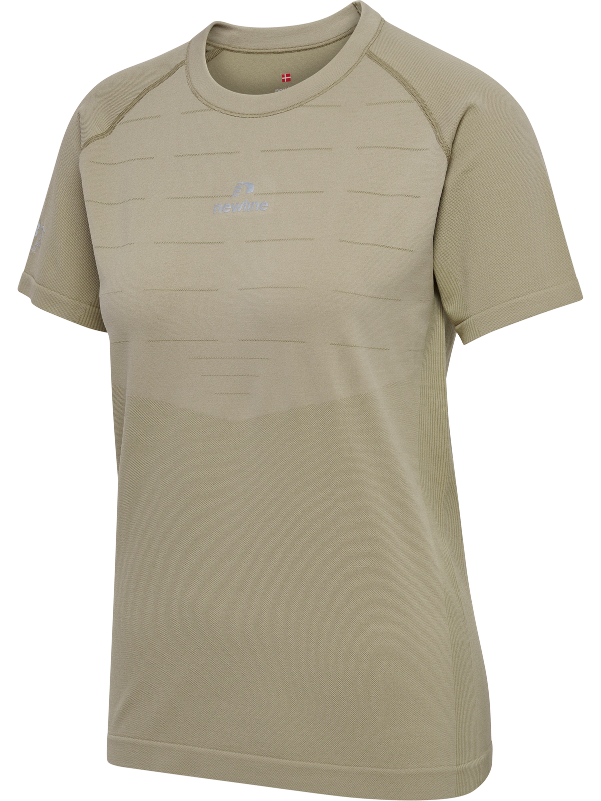 nwlPACE SEAMLESS TEE WOMAN